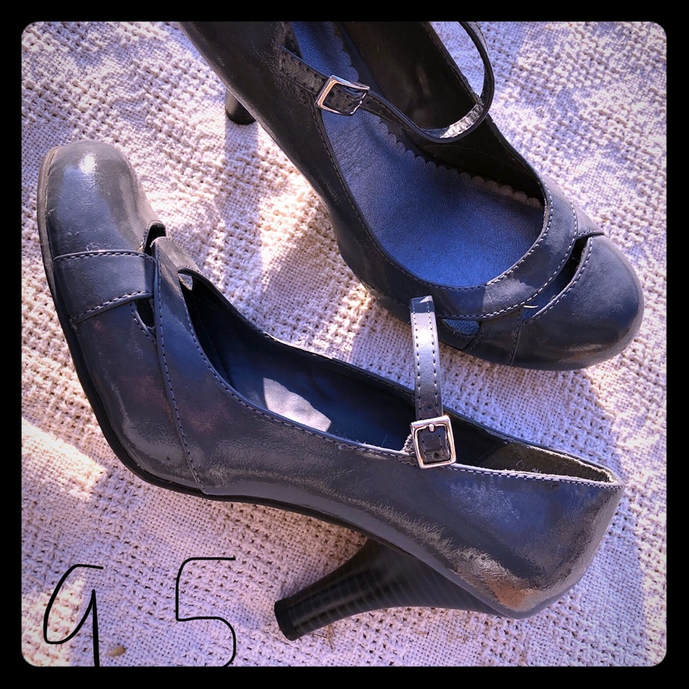 Grey heels